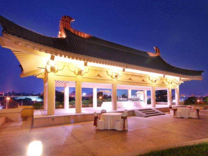 Xi'An Dajing Castle Hotel Bell Tower & Yongning Gate Exterior foto